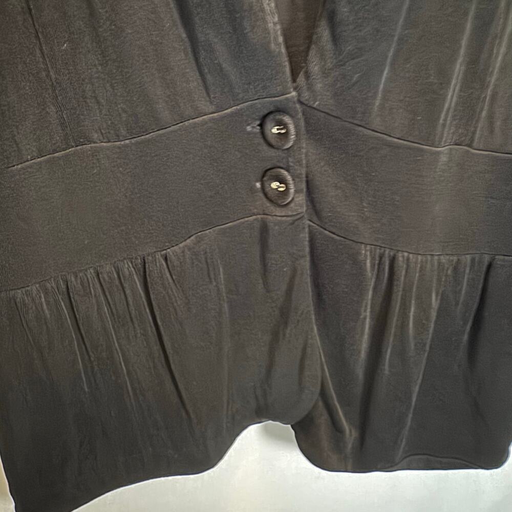 Chico’s Travelers Women’s 1 Black Slinky V-Neck Button Top Stretch Travel Blouse - Picture 7 of 8